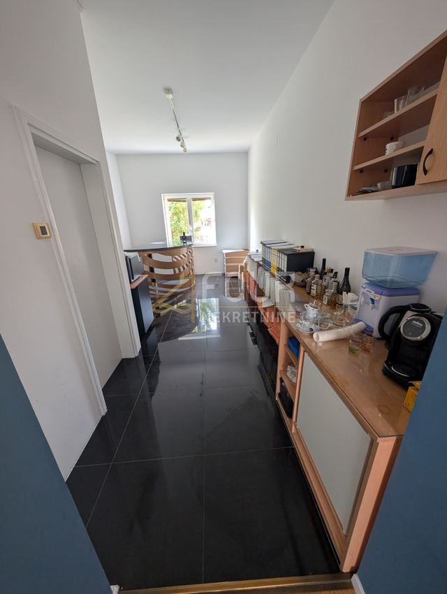 Poslovni Prostor u Kastavu, 88.54m², slika 4