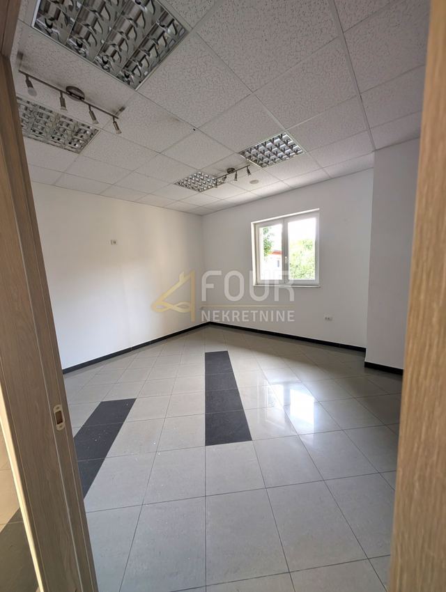 Locale commerciale u Kastavu, 110.73m², slika 2
