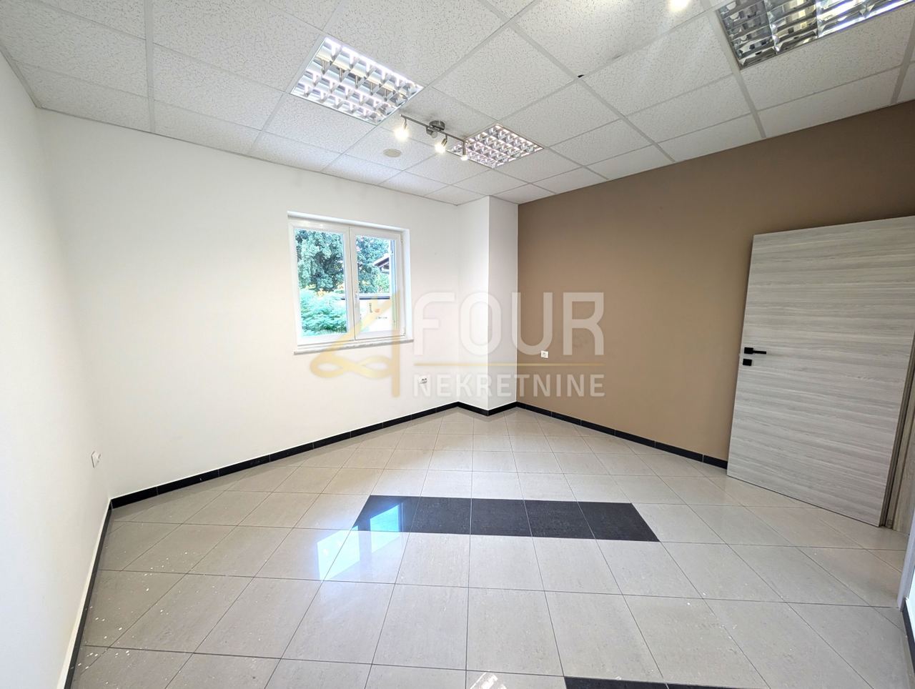 Locale commerciale u Kastavu, 110.73m², slika 3