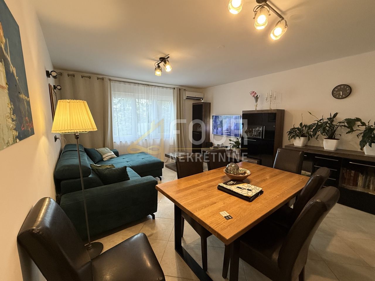 Appartamento u Rijeci, 83m², 4 sobe