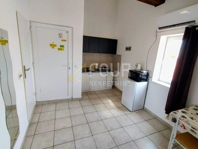 Apartment u Puli, 72.5m², 3 sobe, slika 4