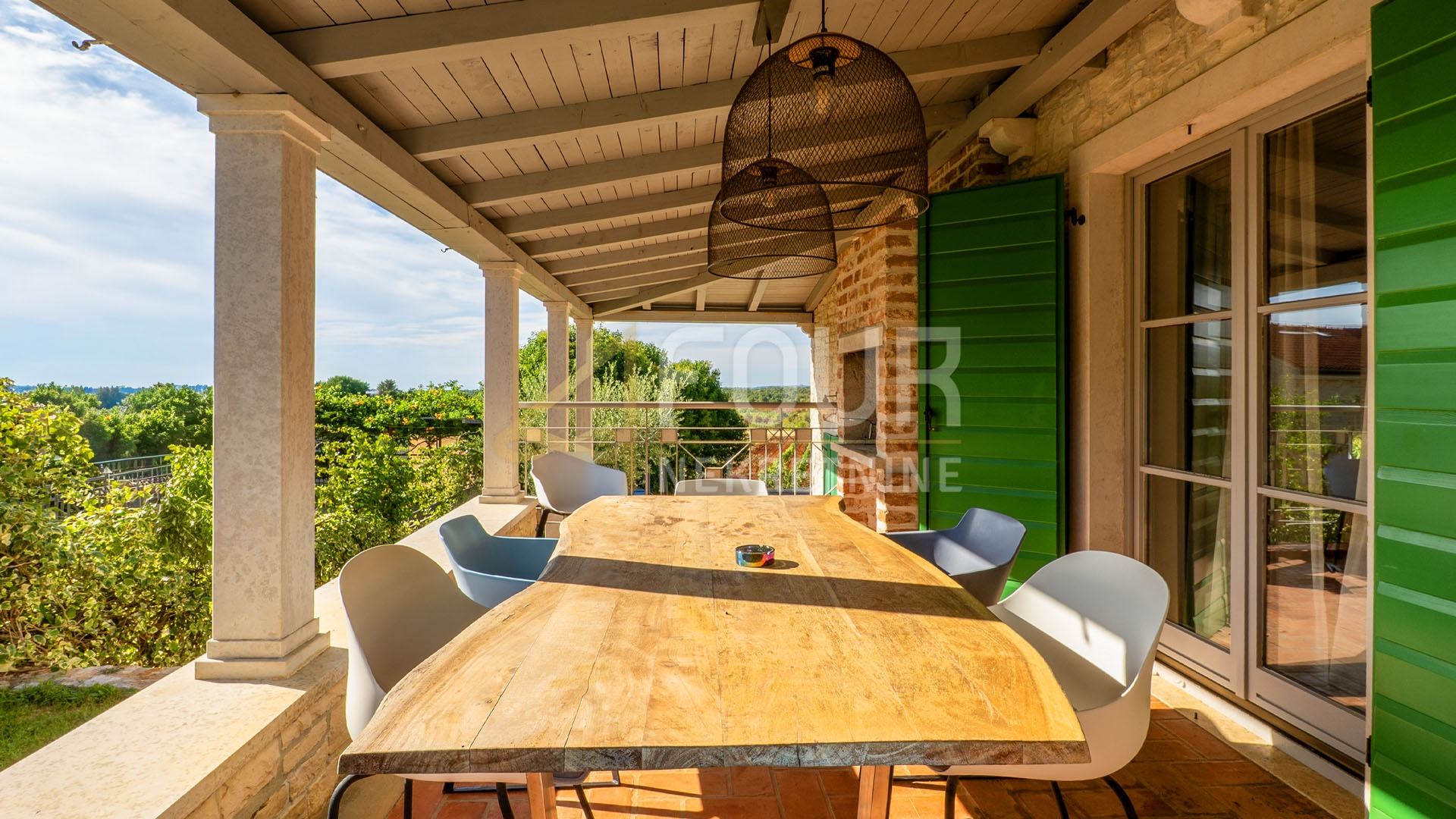 Casa u Kaštelir-Labinciu, 220m², 5 soba, slika 3