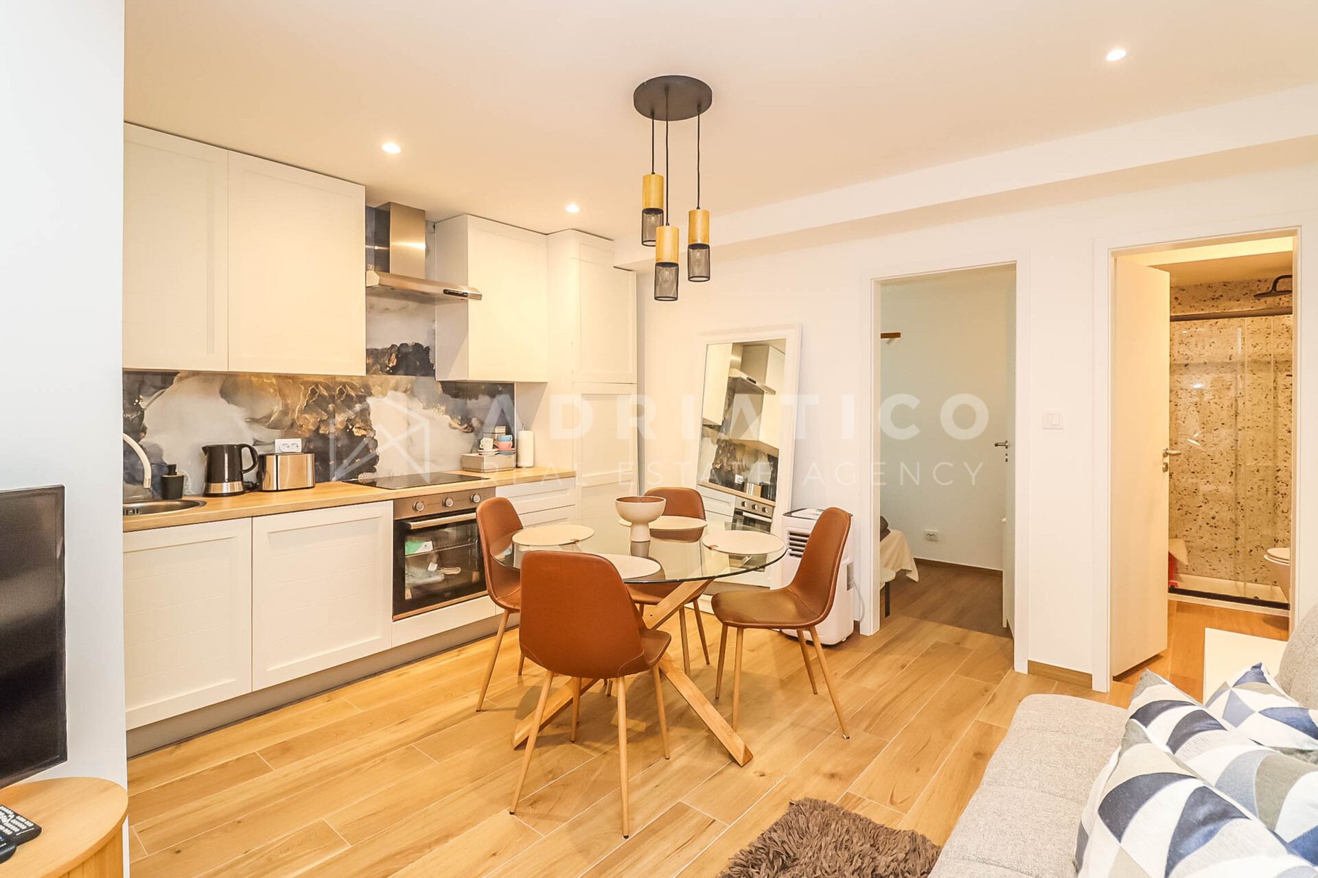 Wohnung u Rovinju, 38m², 1 soba, slika 2