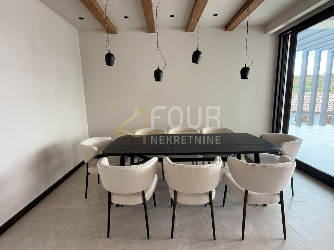 Haus u Dobrinju, 221m², 4 sobe, slika 5