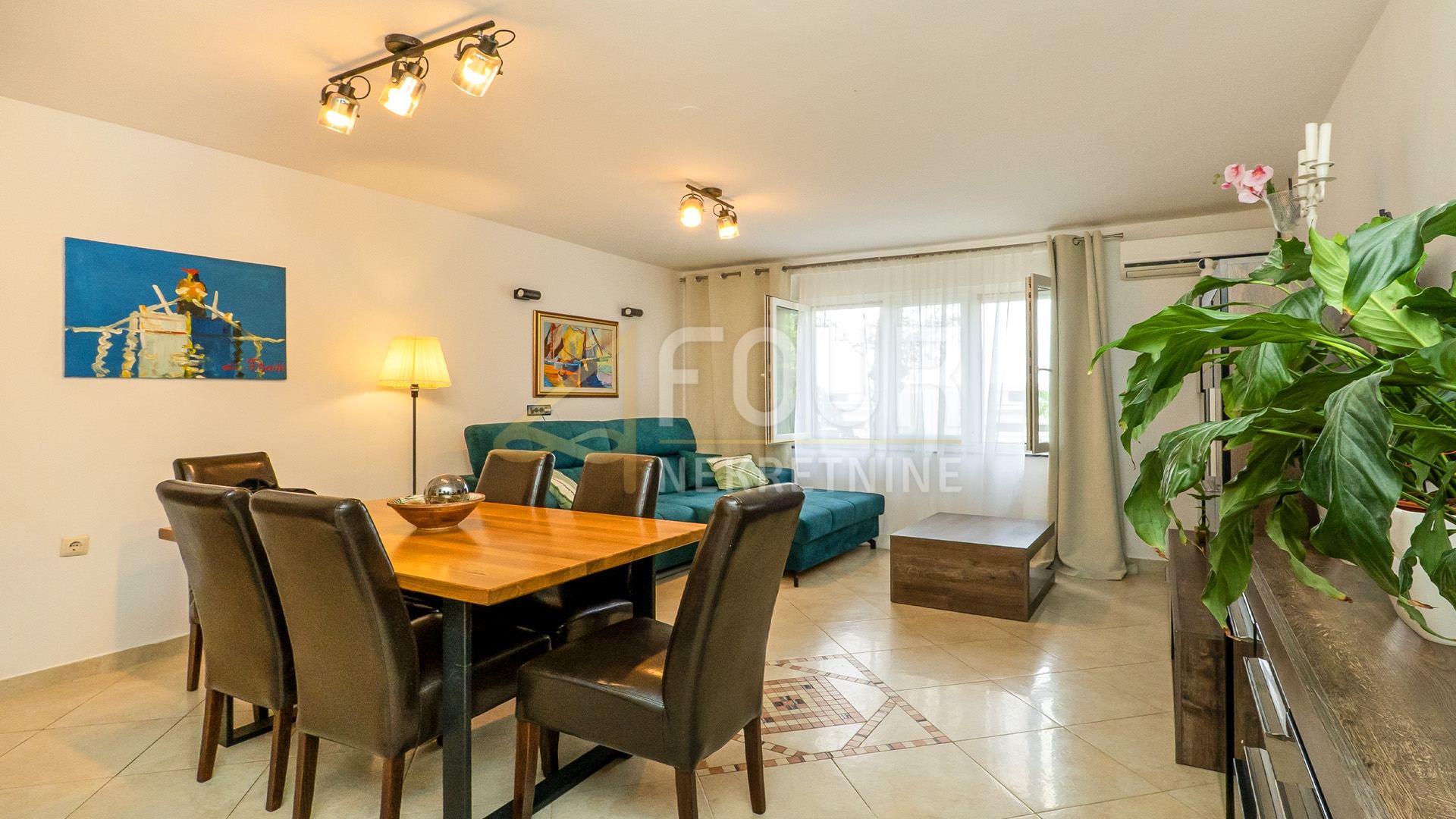 Appartamento u Rijeci, 83m², 4 sobe