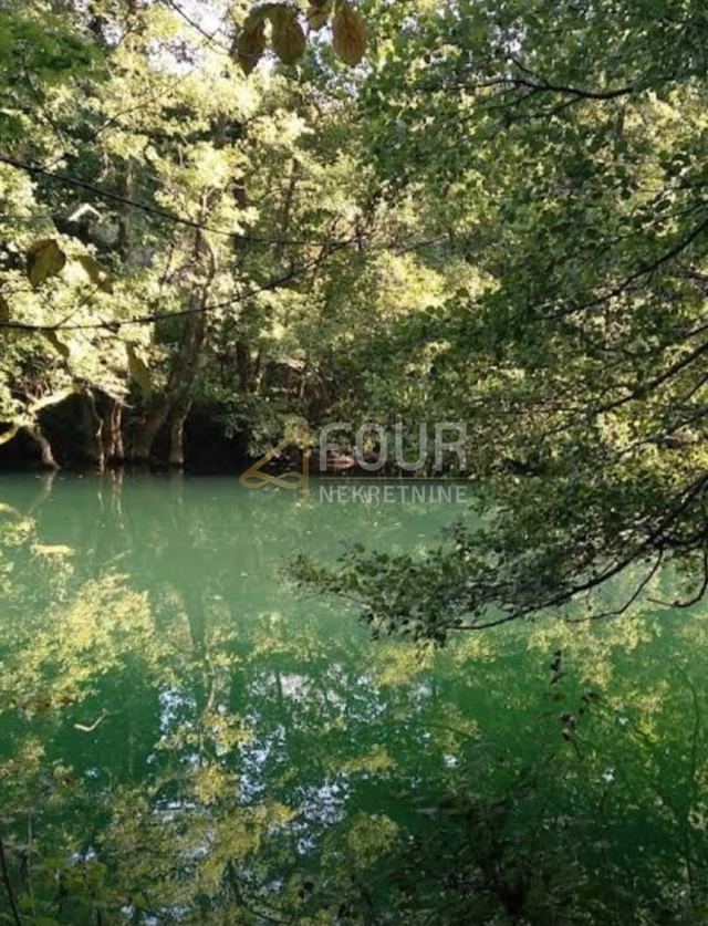 Zemljište u Tounju, 3096m²