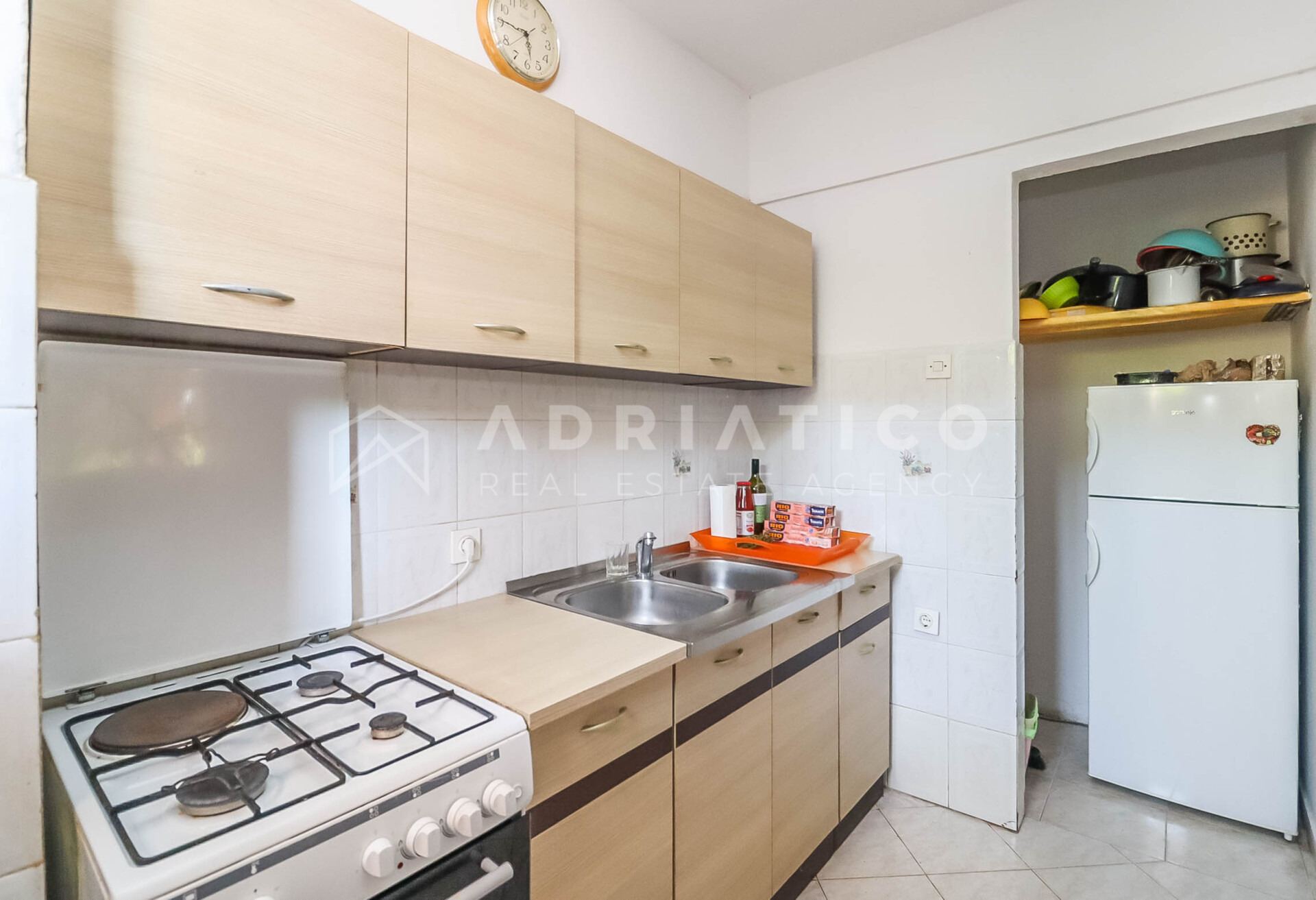 Kuća u Kanfanaru, 233m², 5 soba, slika 5