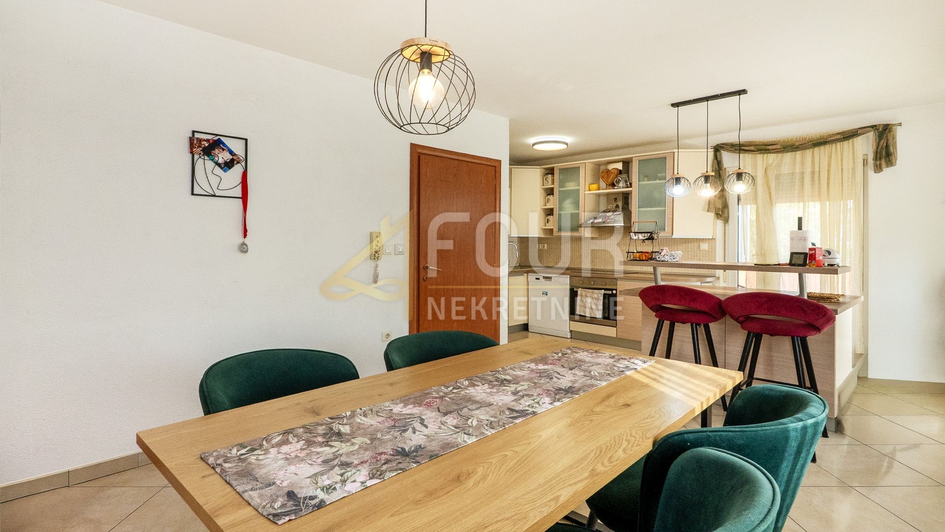 Wohnung u Viškovu, 102.64m², 3 sobe