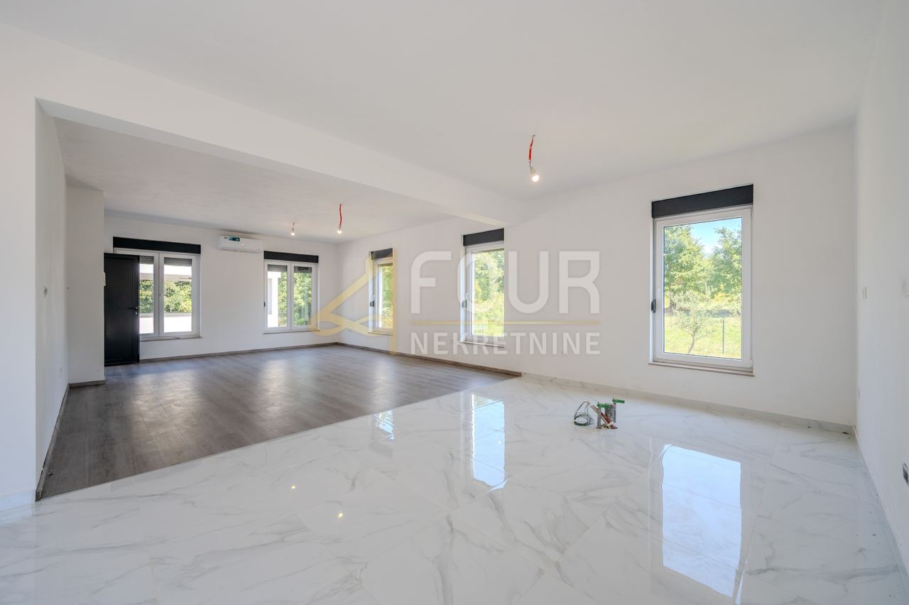 Kuća u Kršanu, 137m², 3 sobe