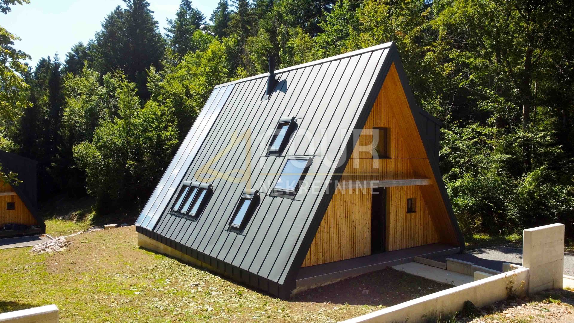 Casa u Mrkopalju, 128m², 2 sobe, slika 2