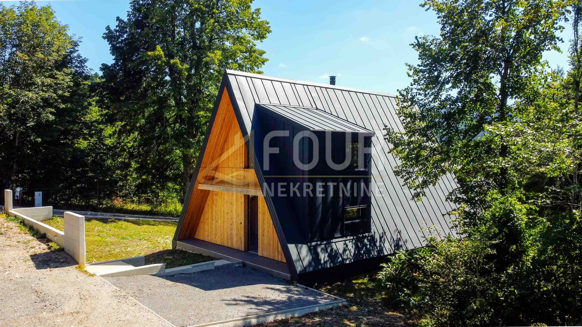 Casa u Mrkopalju, 128m², 2 sobe, slika 3