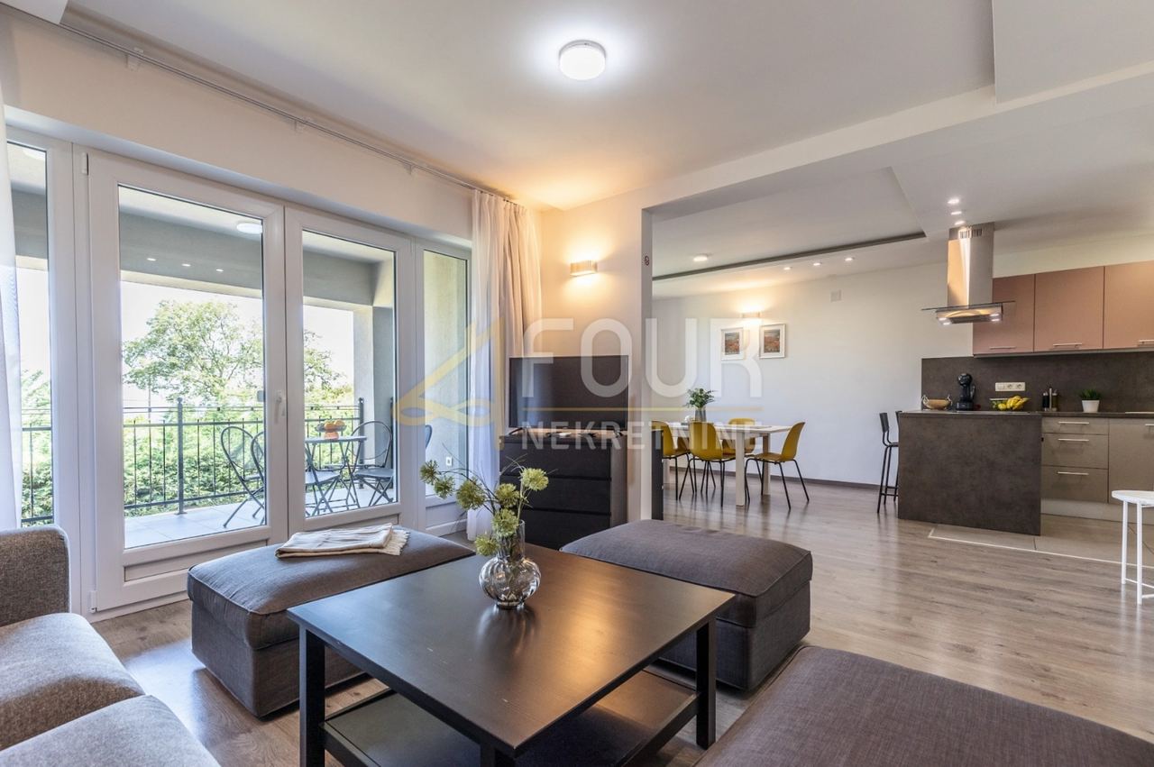 Wohnung u Opatiji, 98.73m², 3 sobe