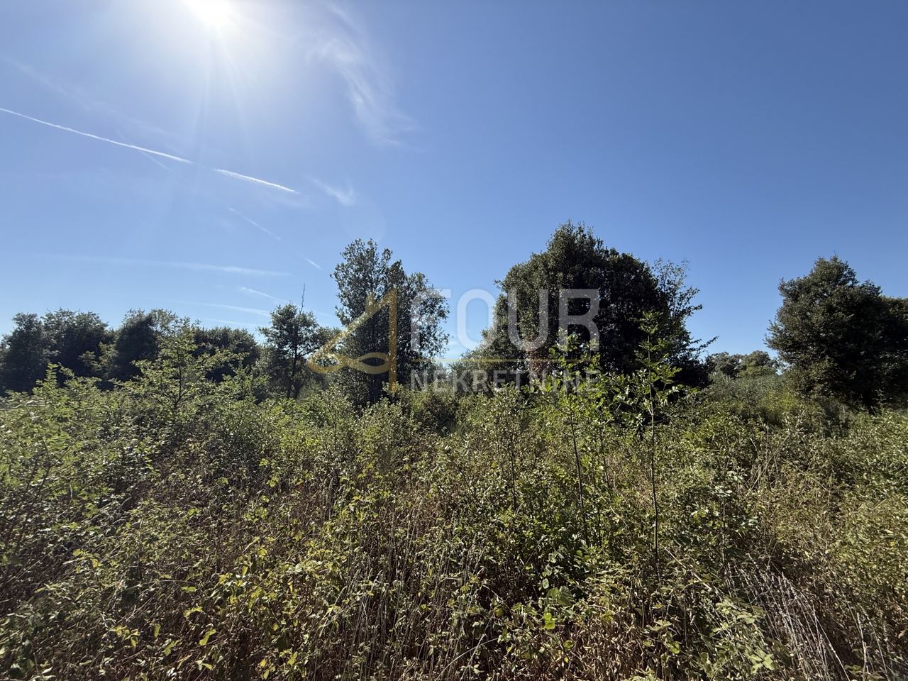 Grundstück u Ližnjanu, 500m²