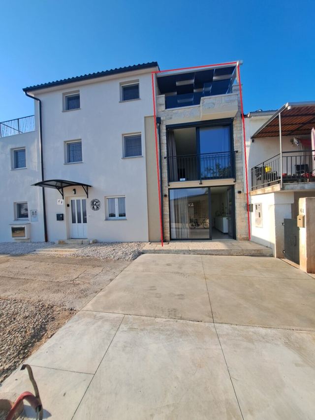 Kuća u Kaštelir-Labinciu, 120m², 2 sobe