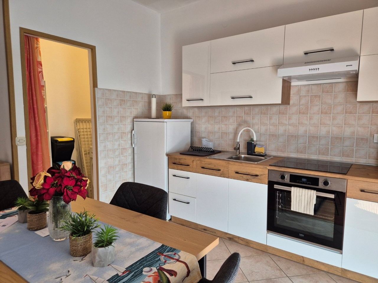 Casa u Poreču, 160.26m², 4 sobe, slika 5