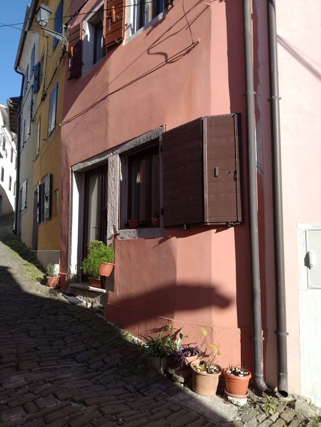 Casa u Motovunu, 70m², 2 sobe