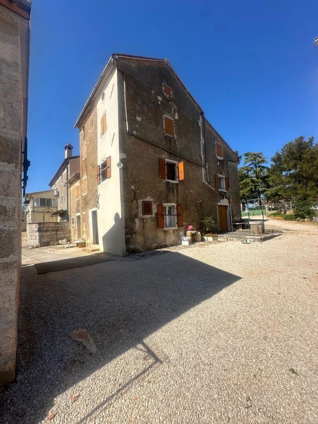 House u Kaštelir-Labinciu, 400m²