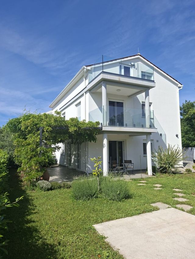 Kuća u Poreču, 136.38m², 4 sobe