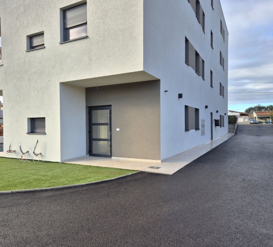 Wohnung u Tar-Vabrizi, 76.27m², 2 sobe