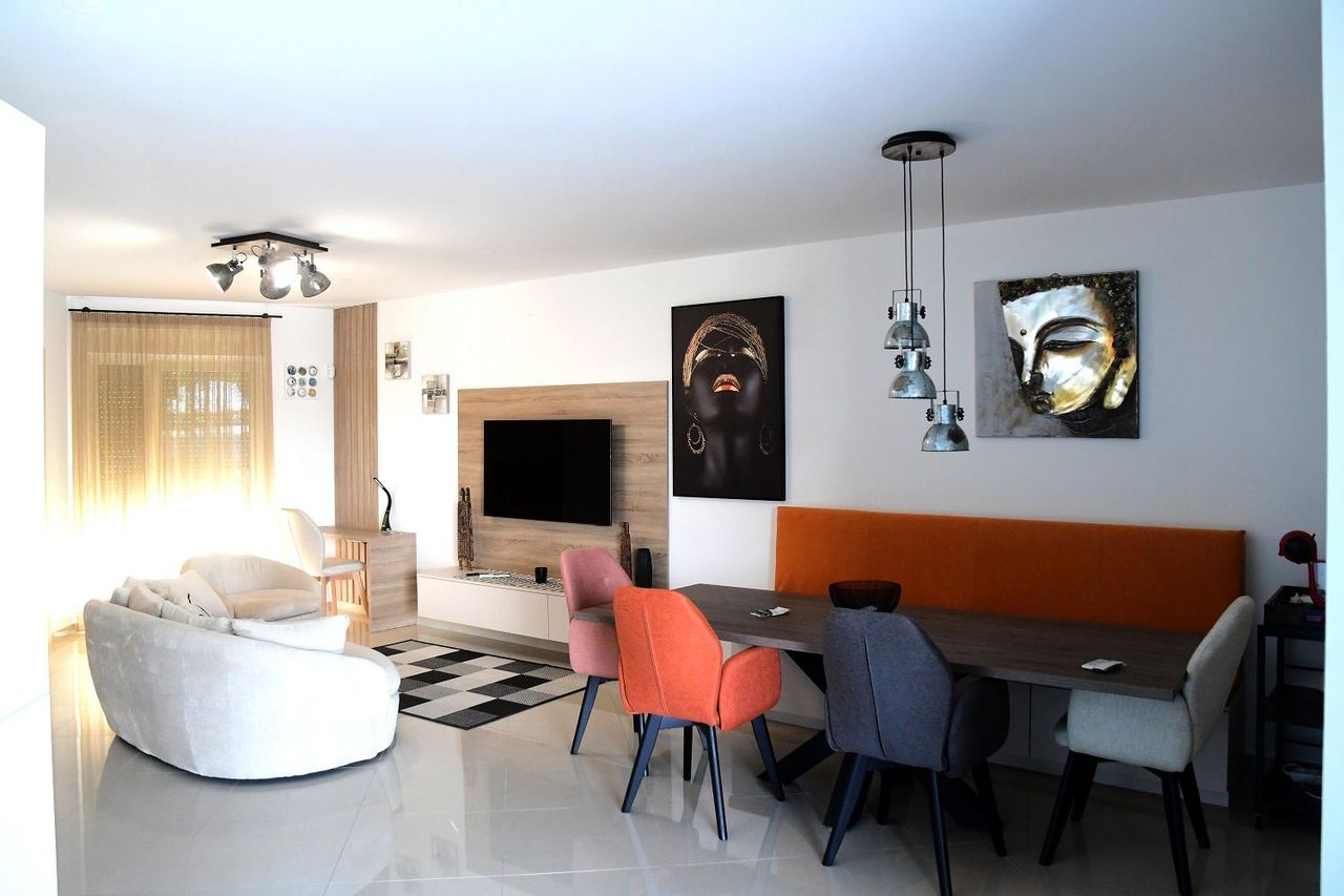 Stan u Poreču, 78.5m², 2 sobe, slika 2