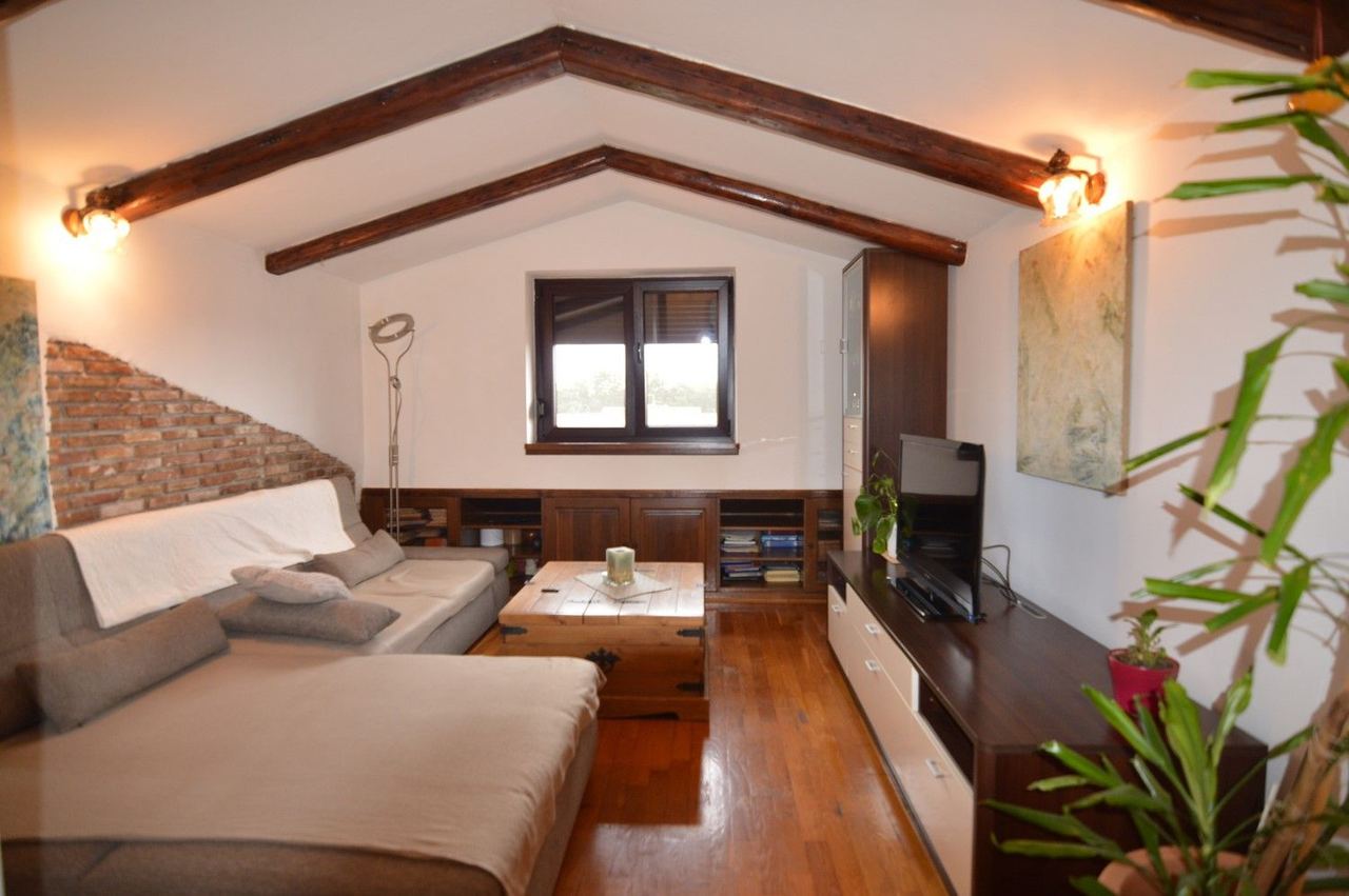 Stan u Poreču, 126m², 2 sobe, slika 2