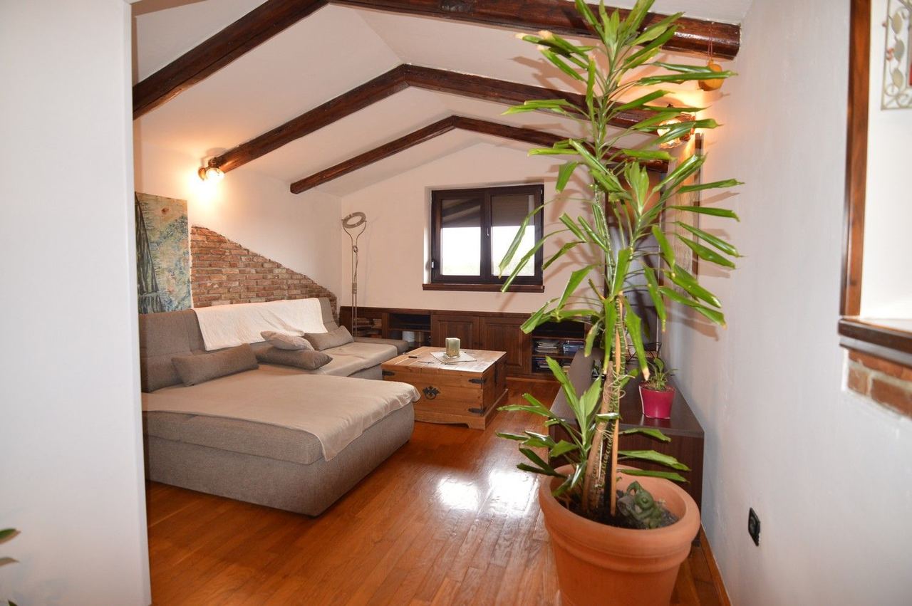 Stan u Poreču, 126m², 2 sobe, slika 3