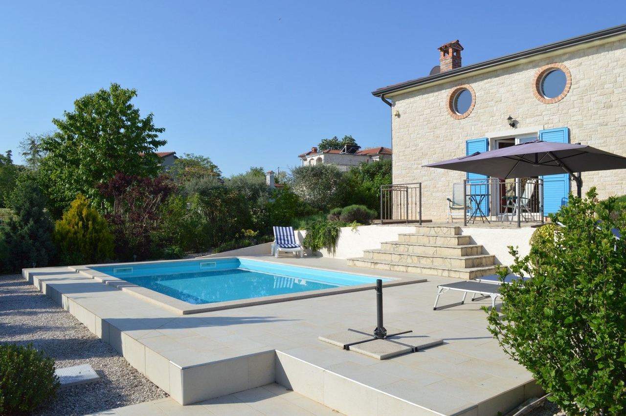 House u Kaštelir-Labinciu, 148m², 5 soba, slika 2