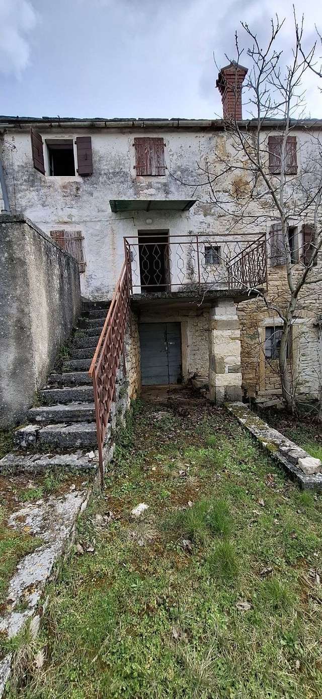 Haus u Oprtalju, 150m², slika 2