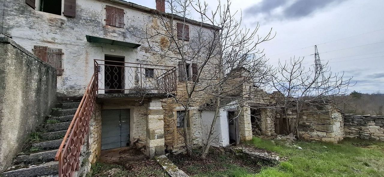 Haus u Oprtalju, 150m², slika 3