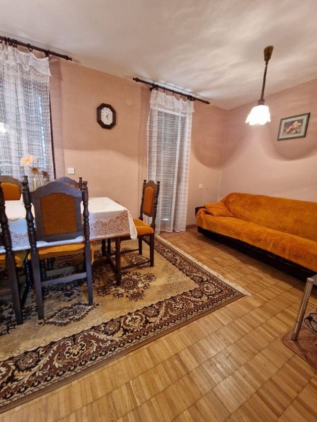 Casa u Parenzo (Poreč)u, 120m², 3 sobe, slika 2