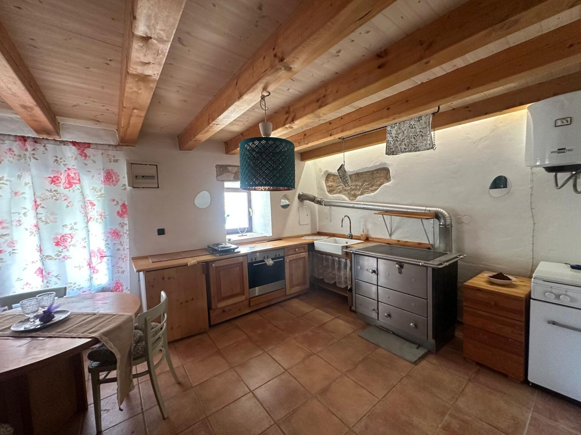 Haus u Kaštelir-Labinciu, 98m², 1 soba, slika 3