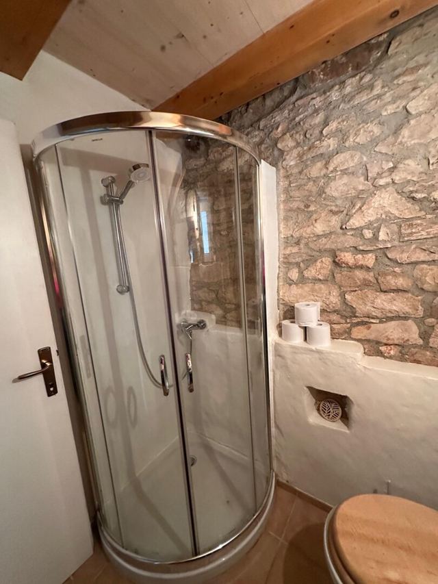 Haus u Kaštelir-Labinciu, 98m², 1 soba, slika 4
