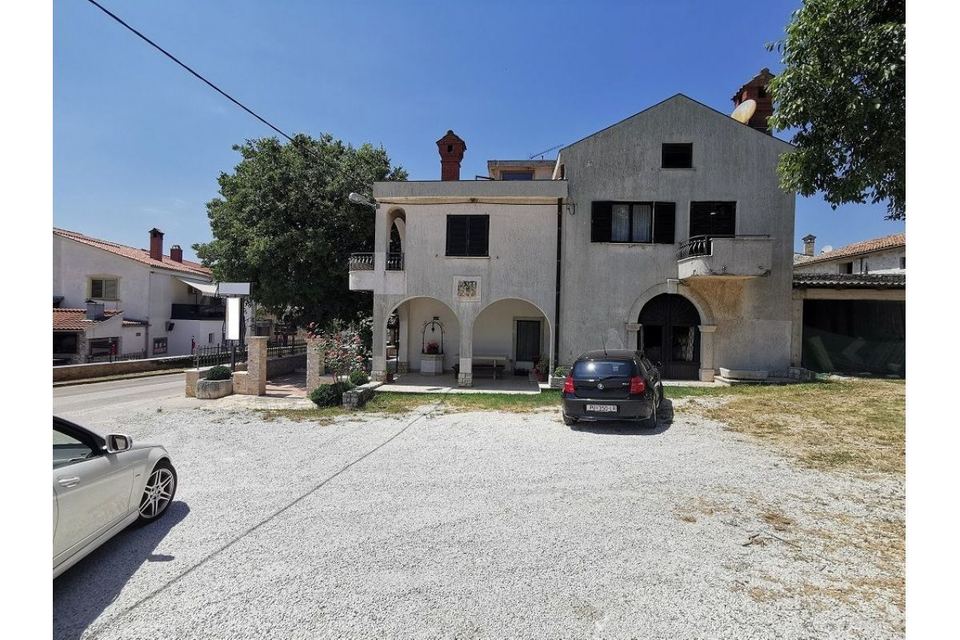 Haus u Vrsaru, 480m², slika 2