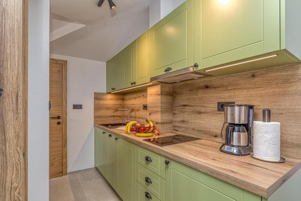 Kuća u Vrsaru, 120m², 4 sobe