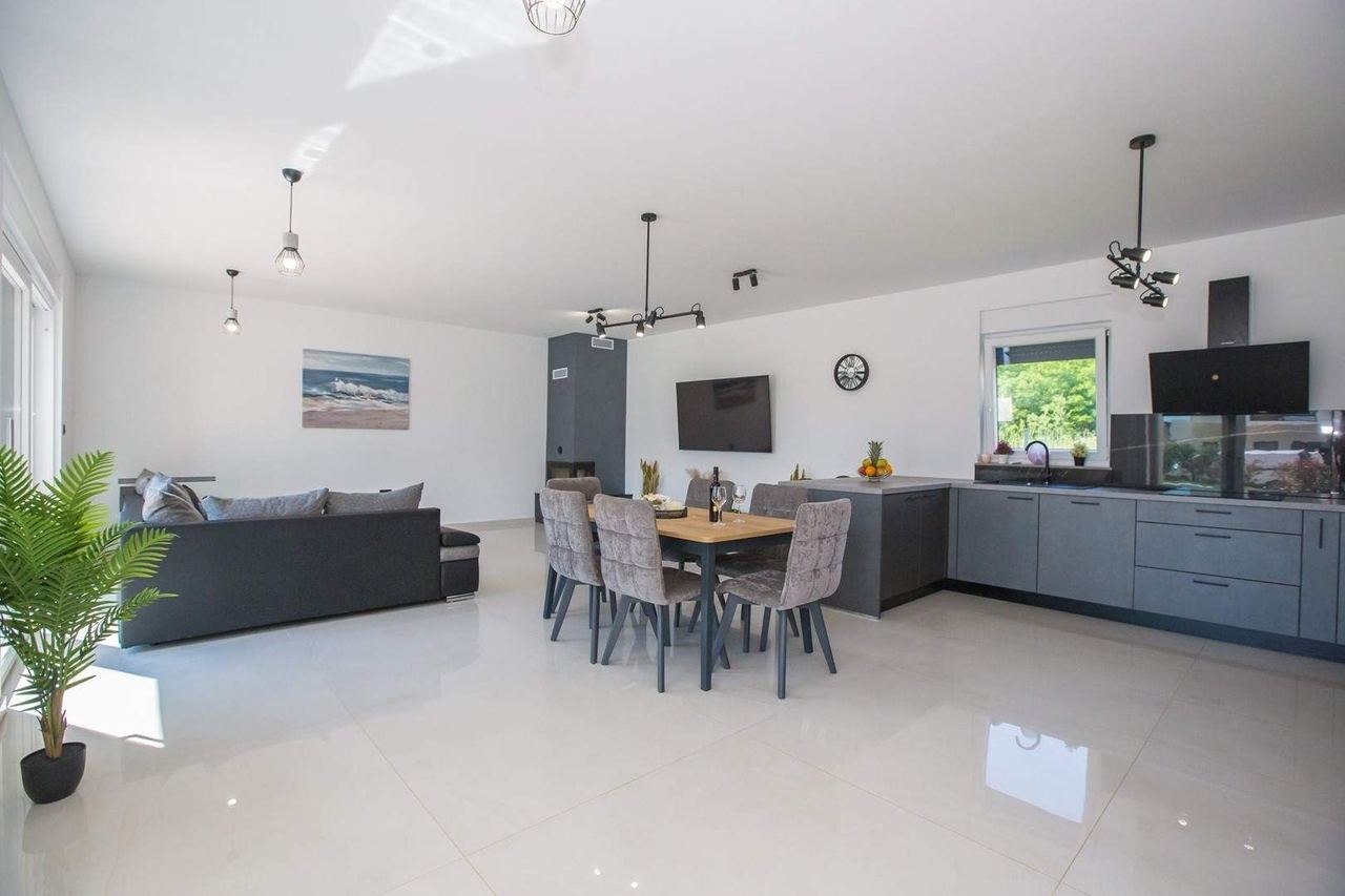 House u Poreču, 215m², 4 sobe, slika 5