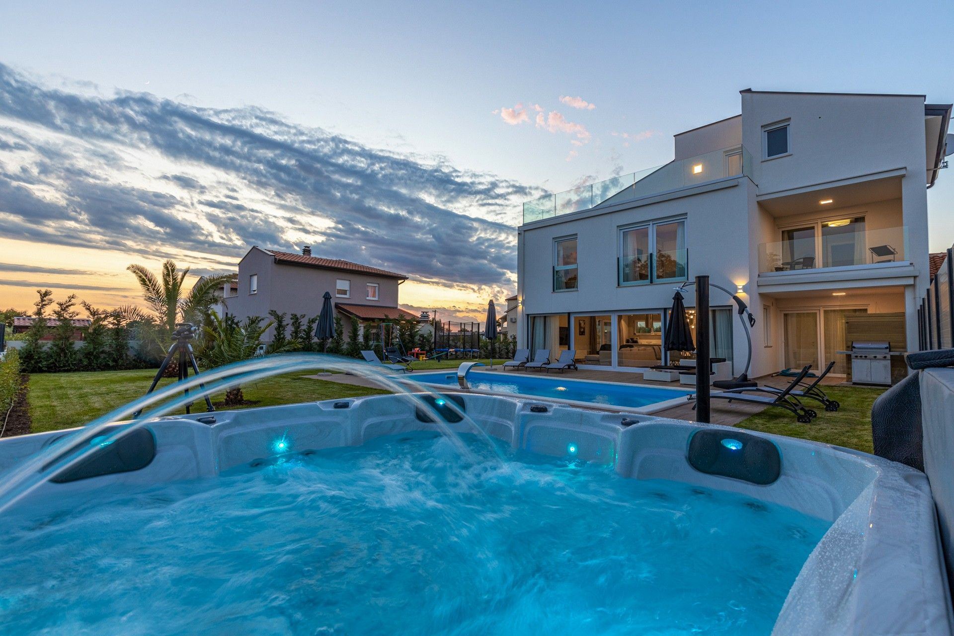 Casa u Poreču, 262m², 6 soba