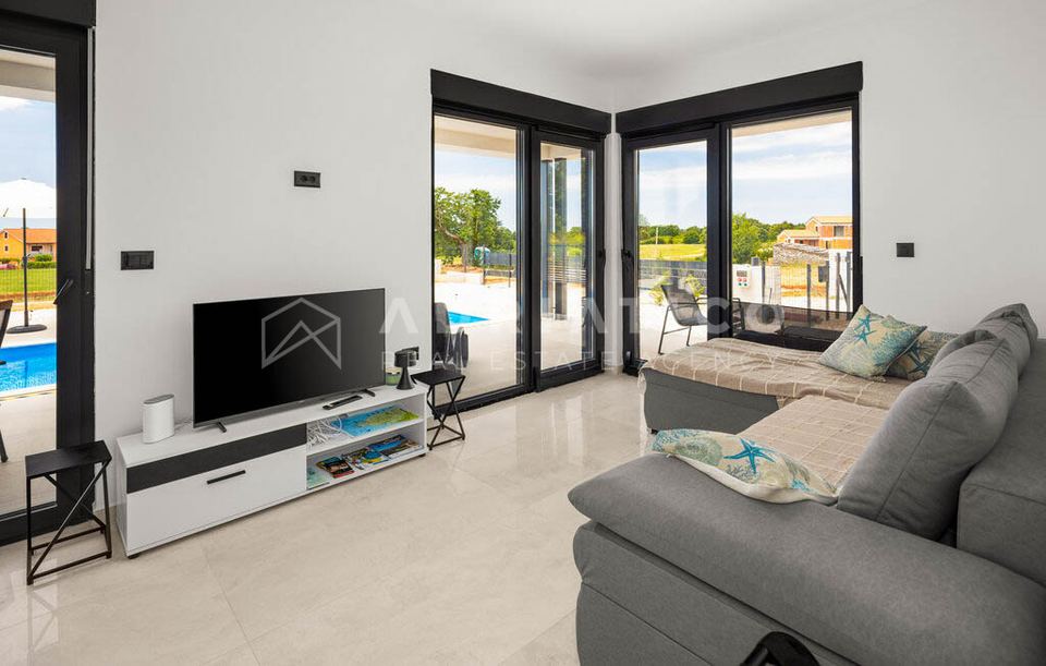 House u Žminju, 93.72m², 2 sobe, slika 4