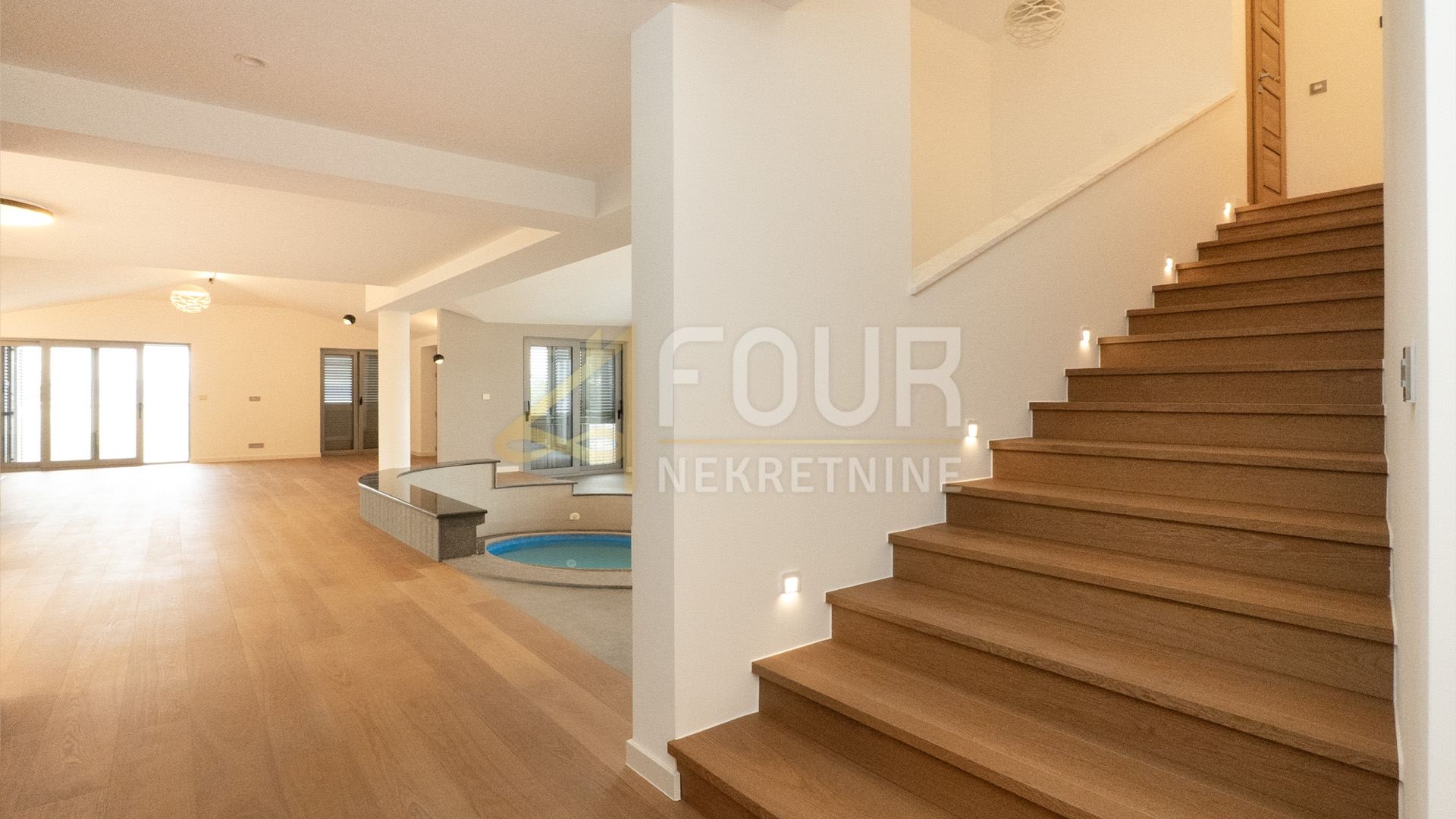 Kuća u Kraljevici, 635m², 3 sobe, slika 5
