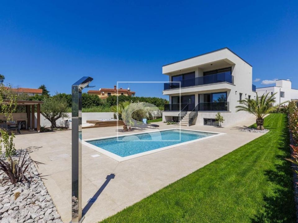 House u Poreču, 217m², 3 sobe