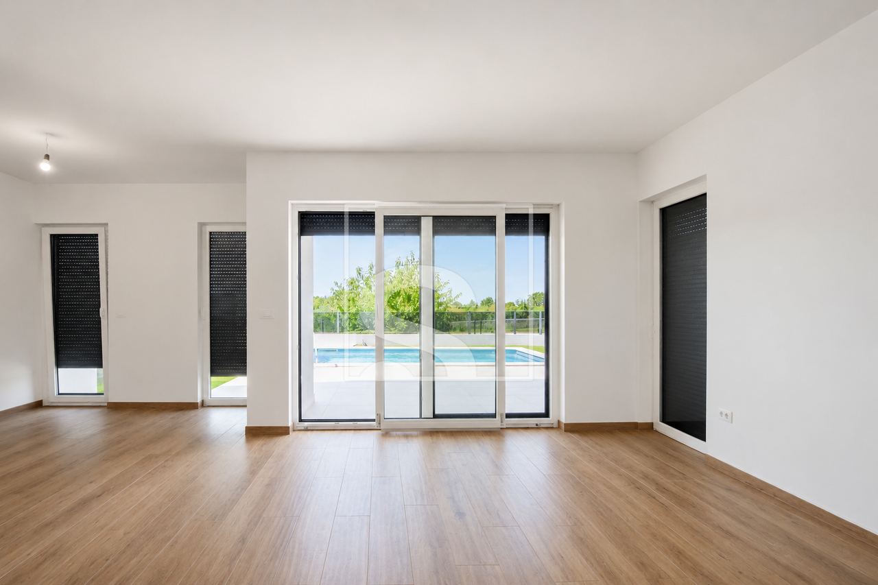 Haus u Umagu, 144m², 4 sobe, slika 3