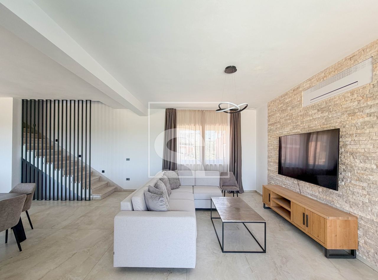 House u Poreču, 350m², 5 soba, slika 5