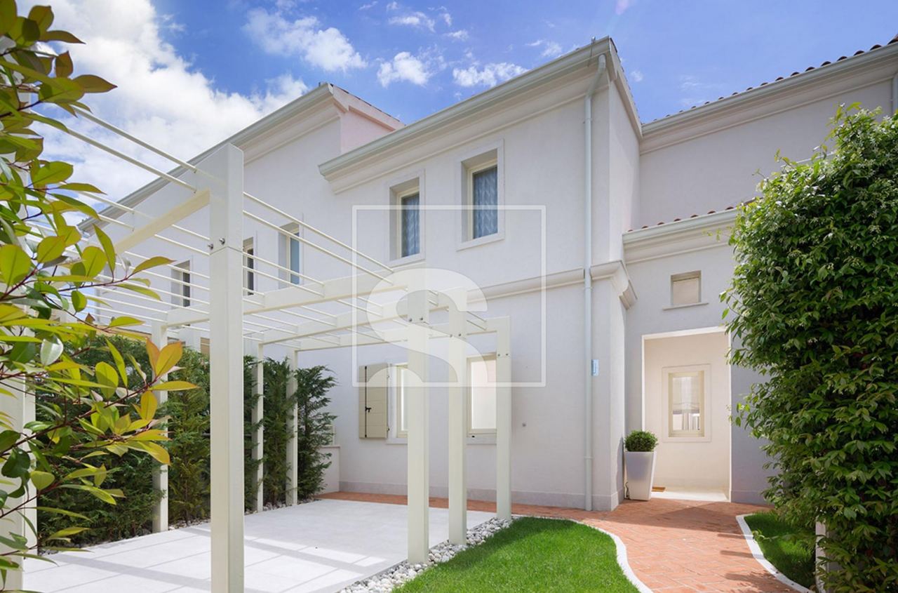Haus u Poreču, 117m², 2 sobe
