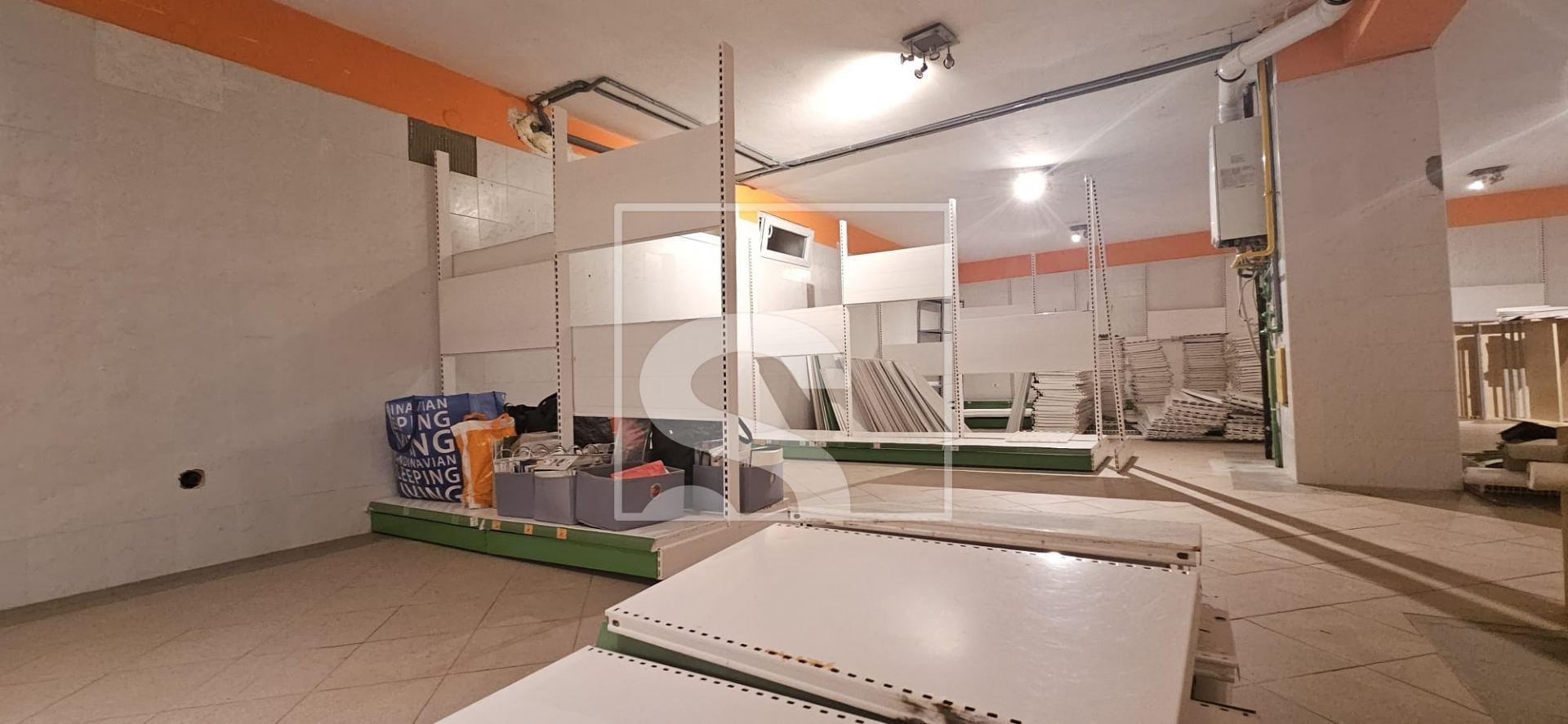 Locale commerciale u Puli, 120m², slika 4
