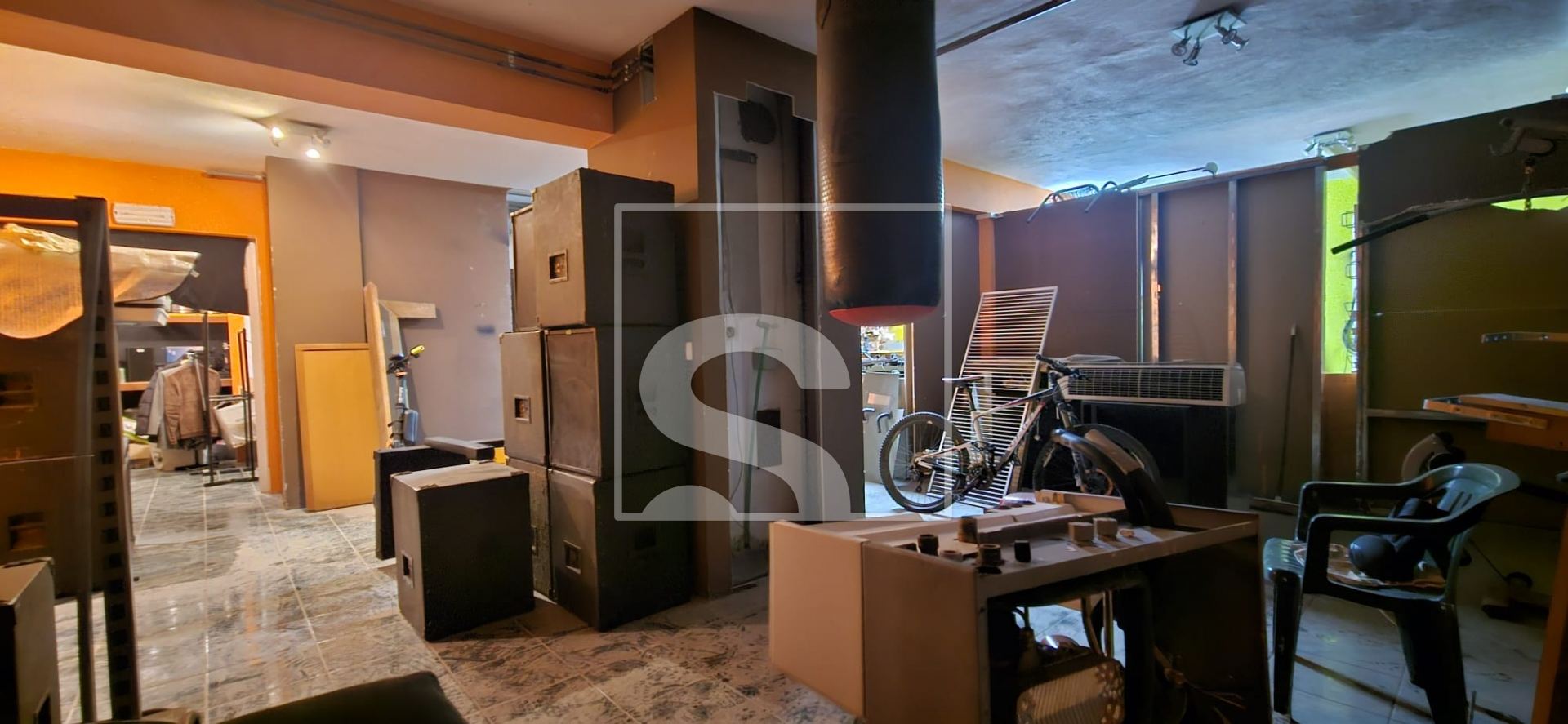 Poslovni Prostor u Puli, 120m²