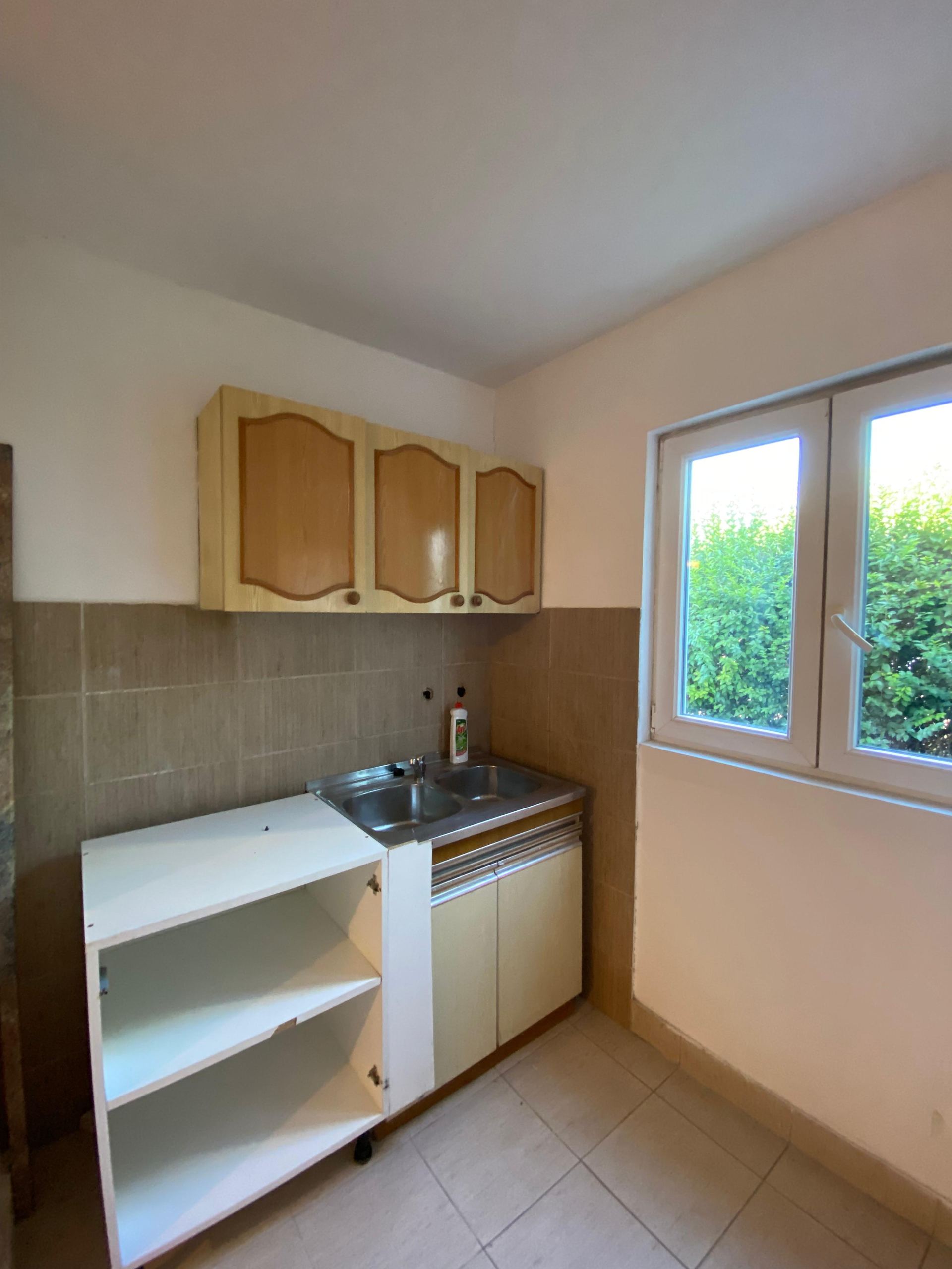 Kuća u Zagrebu, 72m², 1 soba, slika 2