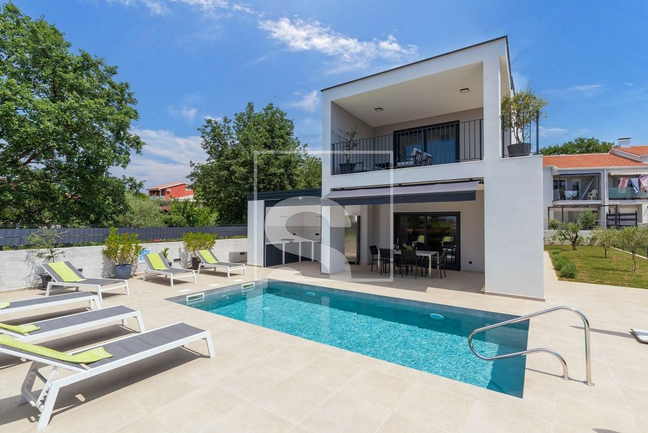 House u Poreču, 140m², 3 sobe