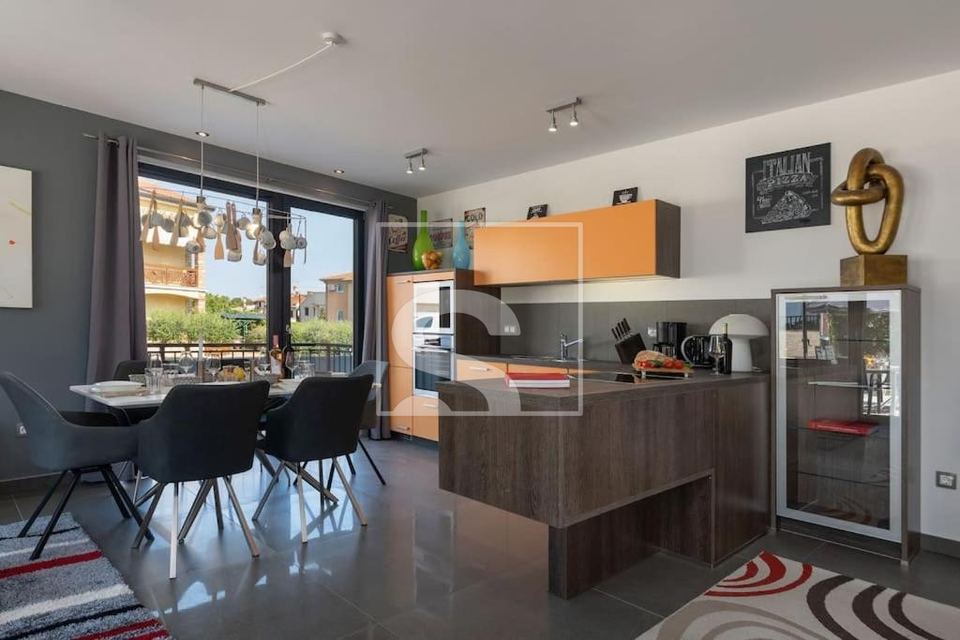 Haus u Funtani, 136m², 3 sobe, slika 2