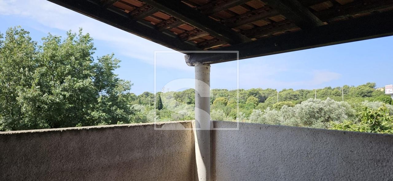 Kuća u Puli, 110m², 4 sobe, slika 3