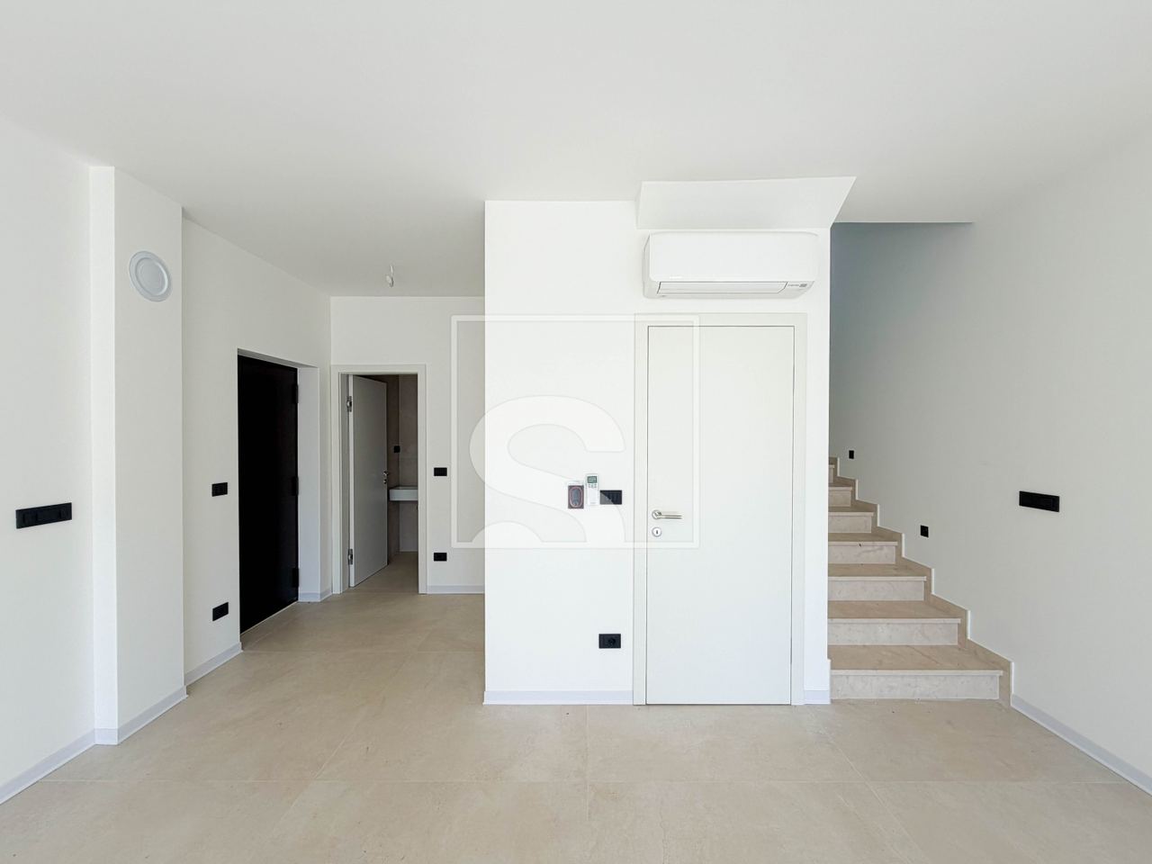 Haus u Poreču, 160m², slika 3