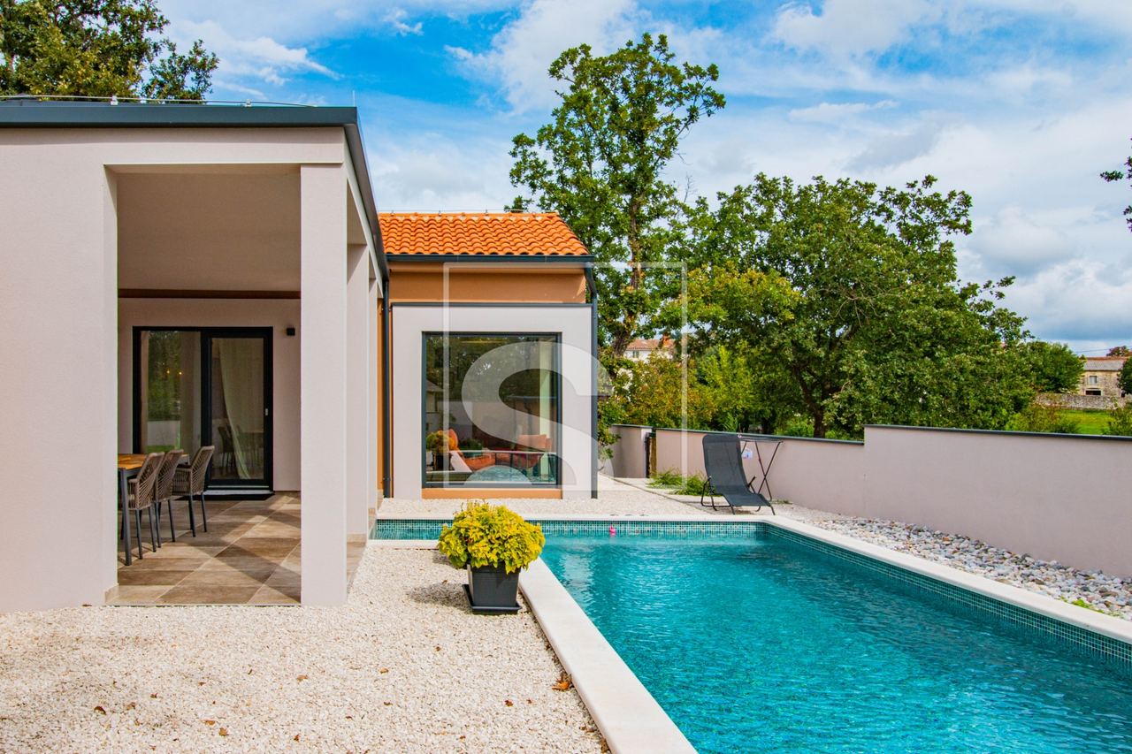 Haus u Svetvinčenatu, 110m², 2 sobe, slika 2